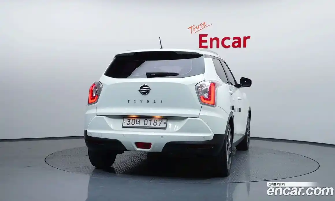 SsangYong TIBOLI 2017 1.6 Автомат в Москве № 34635, фото 2