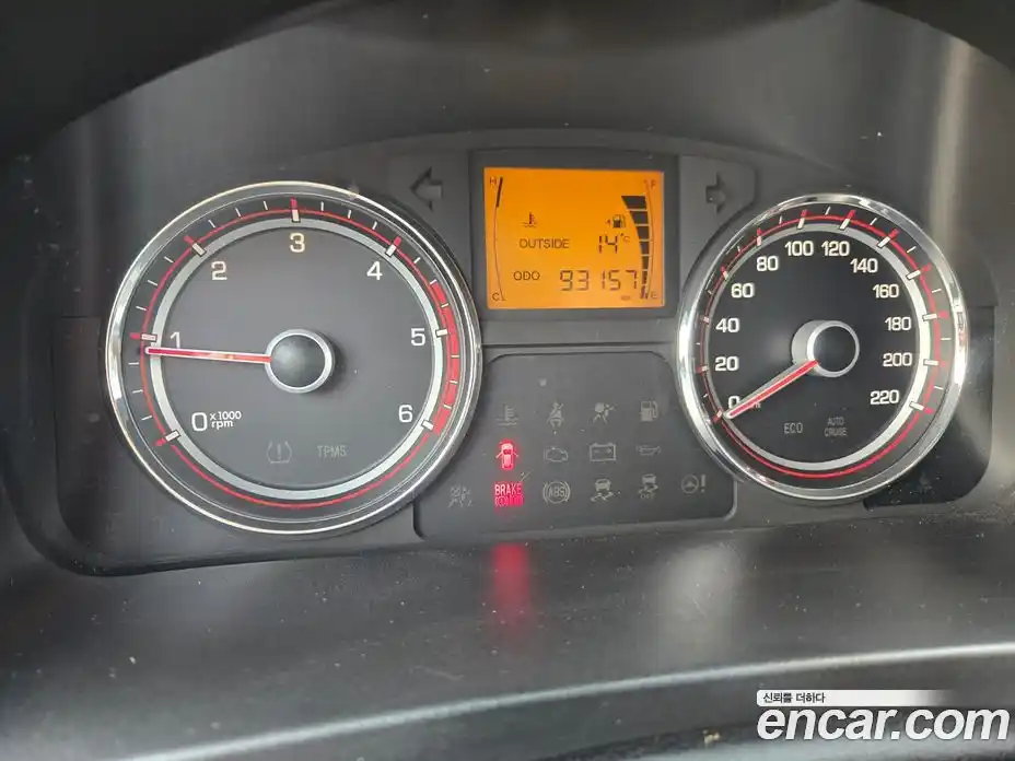 SsangYong Korando 2015 2.0 Механическая в Москве № 34954, фото 5