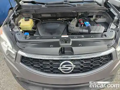 SsangYong Korando 2015 2.0 Механическая в Москве № 34954, миниатюра 7