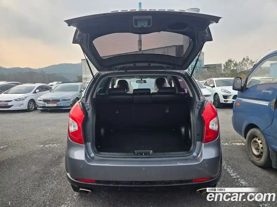 SsangYong Korando 2015 2.0 Механическая в Москве № 34954, фото 8