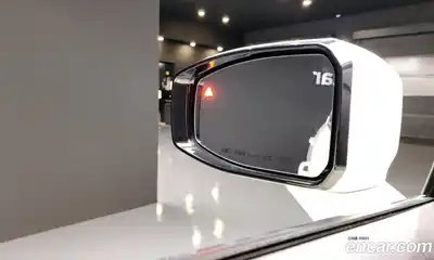 SsangYong Torres 2024 1.5 Автомат в Москве № 35366, миниатюра 9