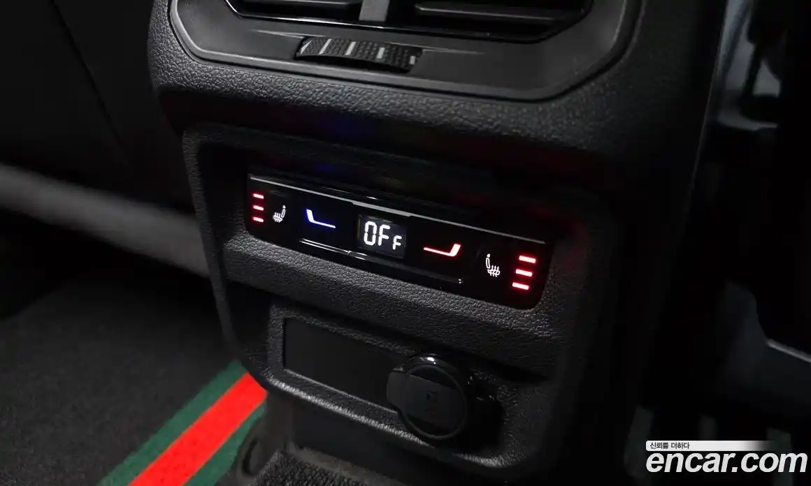 Volkswagen Tiguan 2024 2.0 Автомат в Москве № 357441, фото 18