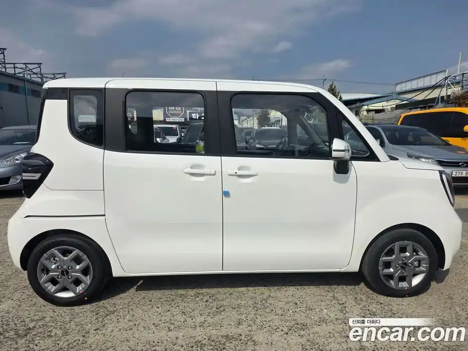 Kia Ray 2026 1.0 Автомат в Москве № 358422, фото 8