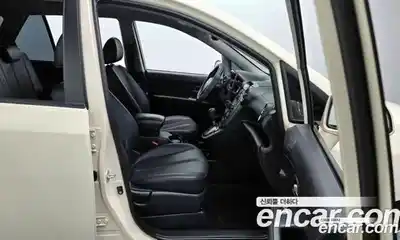 Kia Carens 2012 2.0 Автомат в Москве № 362009, миниатюра 10