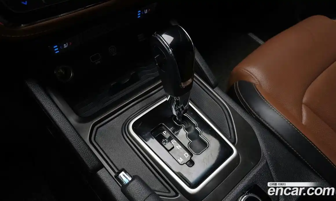 SsangYong Rexton 2019 2.2 Автомат в Москве № 36359, фото 1