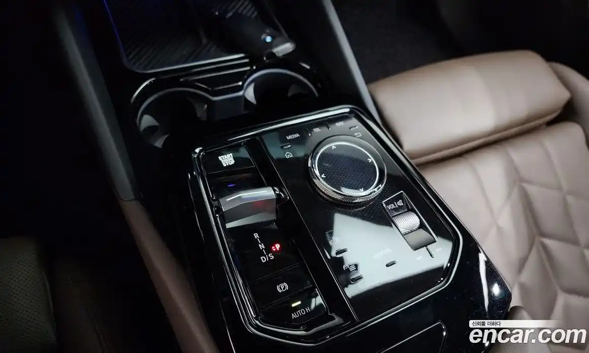 BMW 5-Series 2024 2.0 Автомат в Москве № 363652, фото 9