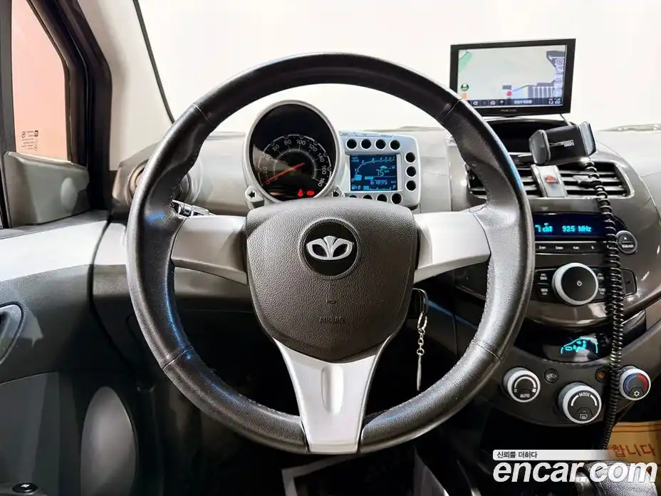 Chevrolet Matiz 2011 1.0 Автомат в Москве № 37340, фото 6