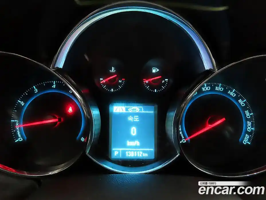 Chevrolet Cruze 2016 1.4 Автомат в Москве № 37760, фото 8