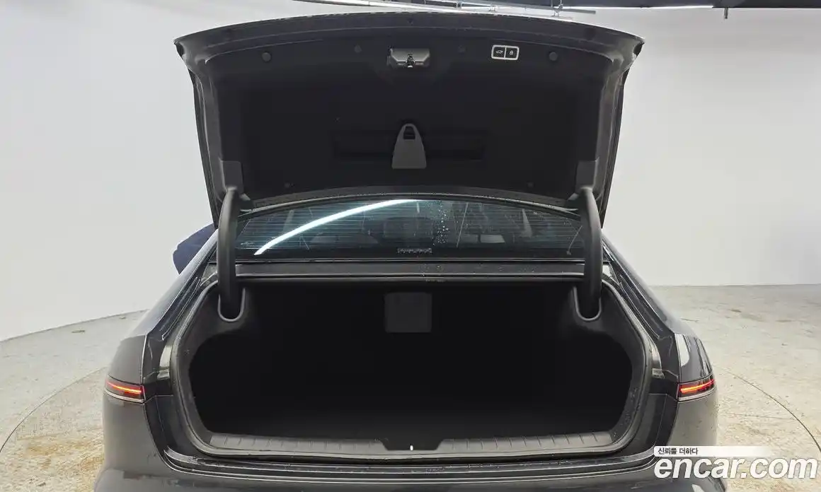 Hyundai Grandeur 2023 3.5 Автомат в Москве № 382594, фото 20