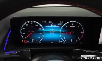 Mercedes-Benz GLB-Class 2023 1.9 Автомат в Москве № 389603, миниатюра 8