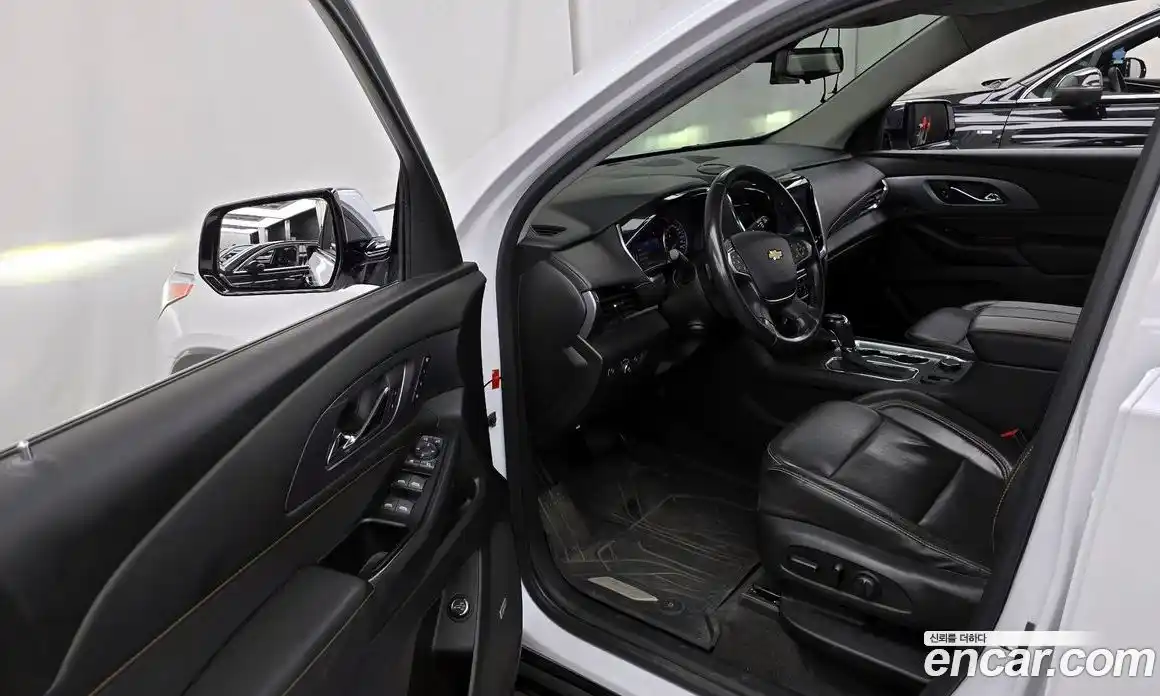 Chevrolet Traverse 2020 3.6 Автомат в Москве № 41359, фото 10