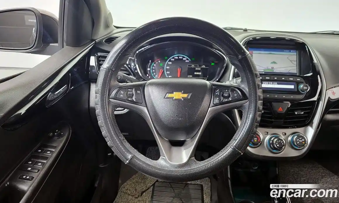 Chevrolet Spark 2017 1.0 Автомат в Москве № 42023, фото 4