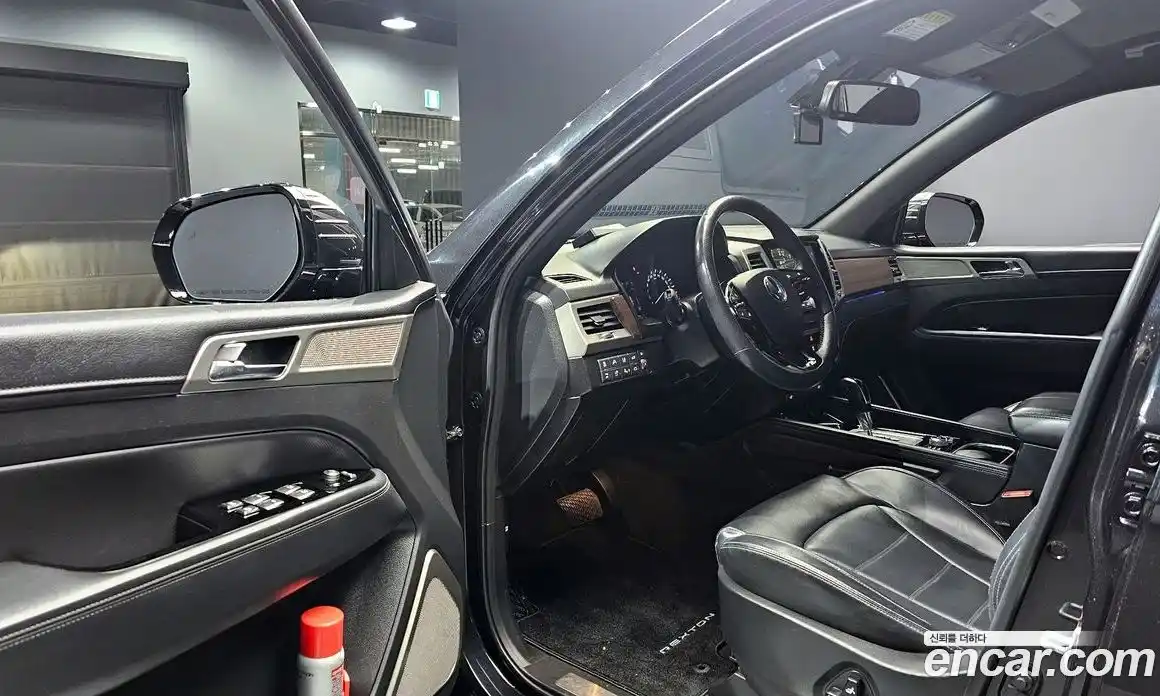 SsangYong Rexton 2018 2.2 Автомат в Москве № 421325, фото 11