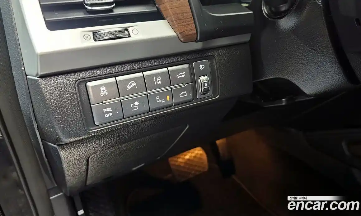 SsangYong Rexton 2018 2.2 Автомат в Москве № 421325, фото 16