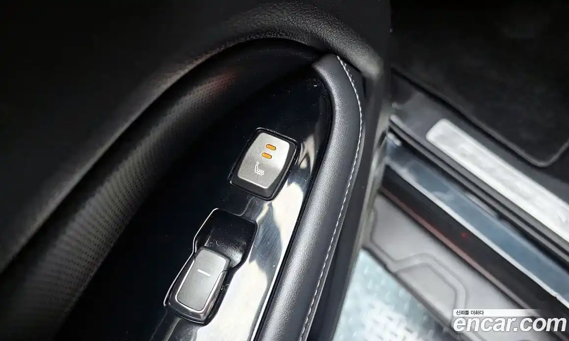 SsangYong Rexton 2018 2.2 Автомат в Москве № 421325, фото 17