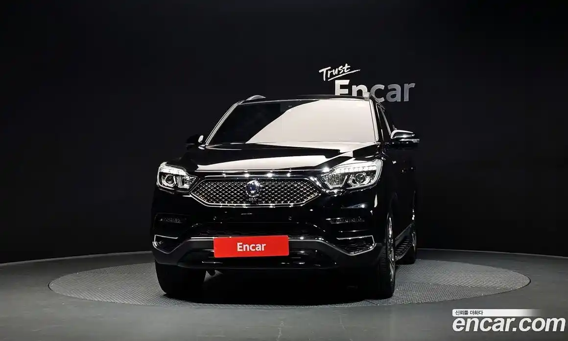 SsangYong Rexton 2018 2.2 Автомат в Москве № 421325, фото 3