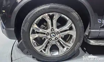 SsangYong Rexton 2018 2.2 Автомат в Москве № 421325, миниатюра 5