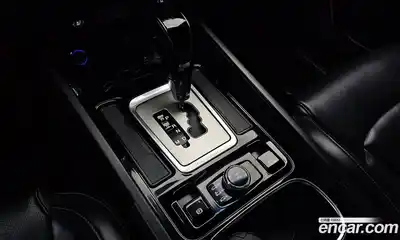 SsangYong Rexton 2018 2.2 Автомат в Москве № 421325, миниатюра 9