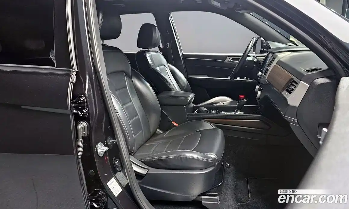 SsangYong Rexton 2018 2.2 Автомат в Москве № 421325, фото 10