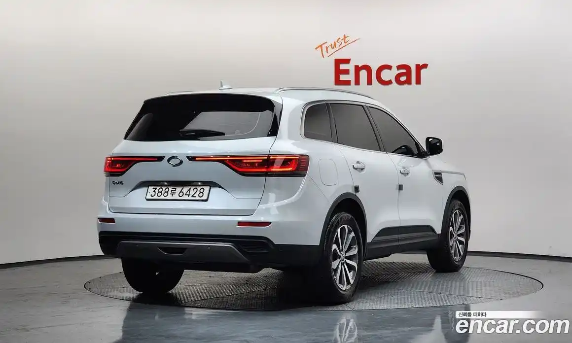 Renault QM6 2022 2.0 Автомат в Москве № 423176, фото 1