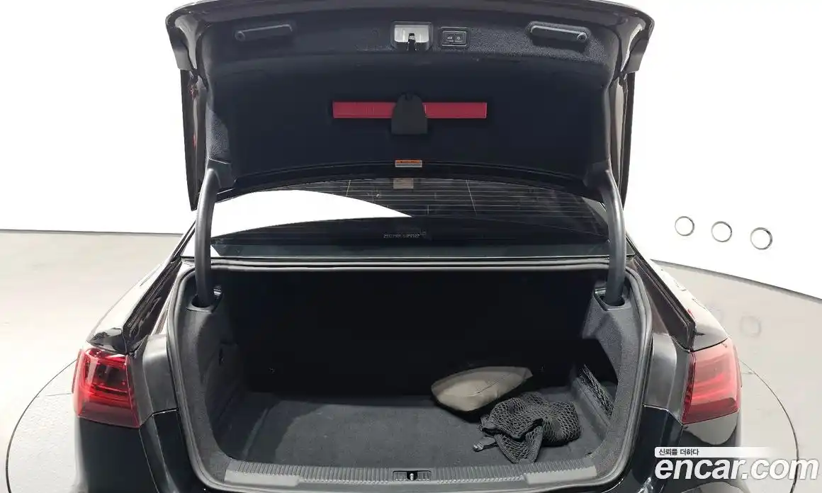 Audi A6 2018 2.0 Автомат в Москве № 429121, фото 20