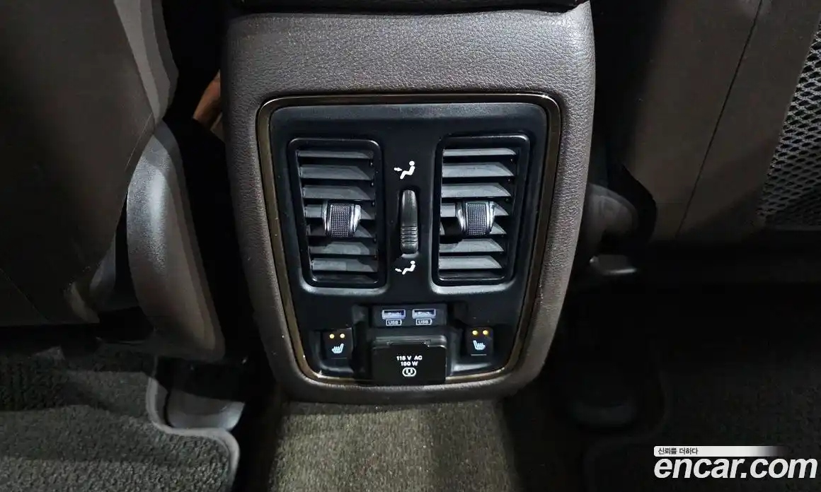 Jeep Cherokee 2019 3.0 Автомат в Москве № 432708, фото 19