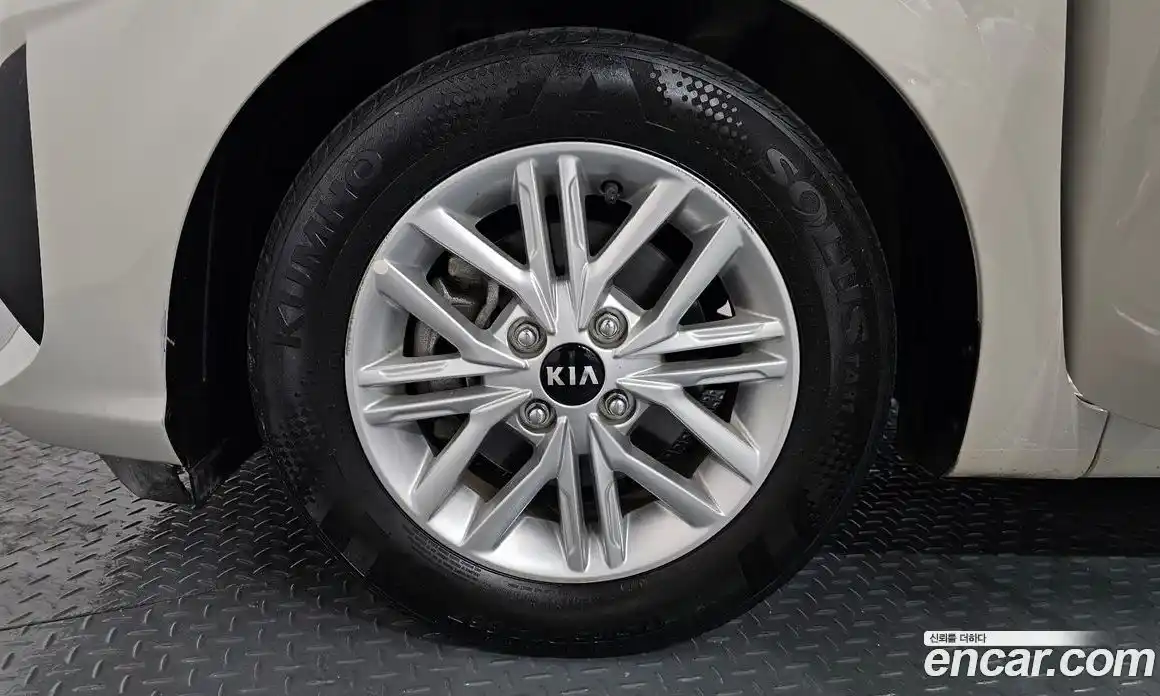 Kia Morning 2021 1.0 Автомат в Москве № 451685, фото 5