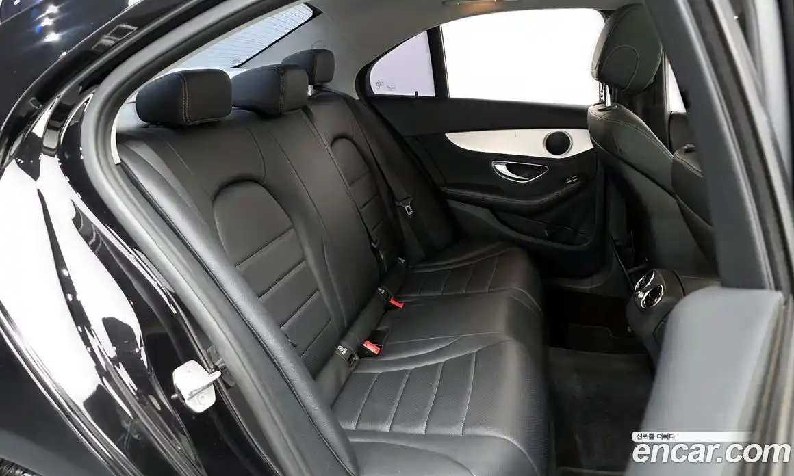 Mercedes-Benz C-Class 2015 2.0 Автомат в Москве № 466594, фото 12