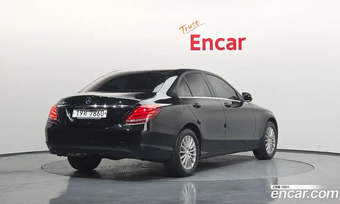 Mercedes-Benz C-Class 2015 2.0 Автомат в Москве № 466594, фото 2