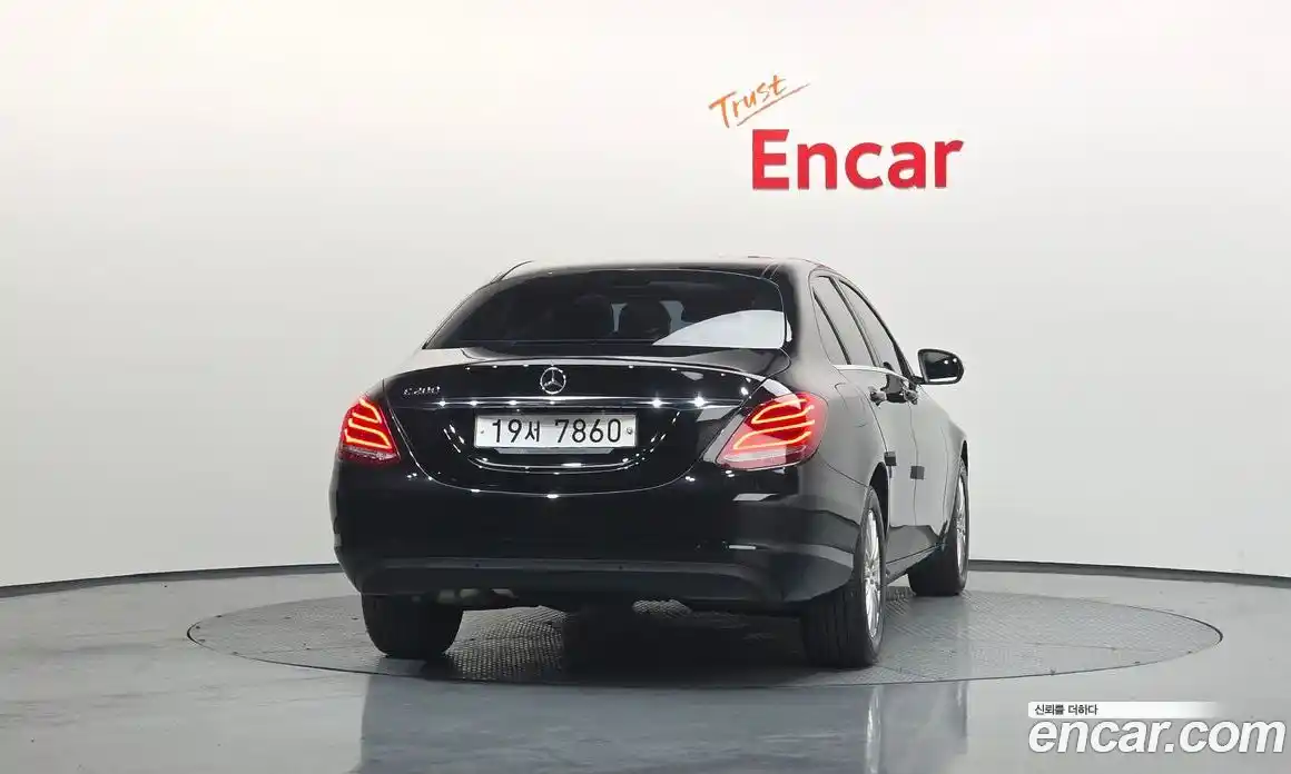 Mercedes-Benz C-Class 2015 2.0 Автомат в Москве № 466594, фото 4