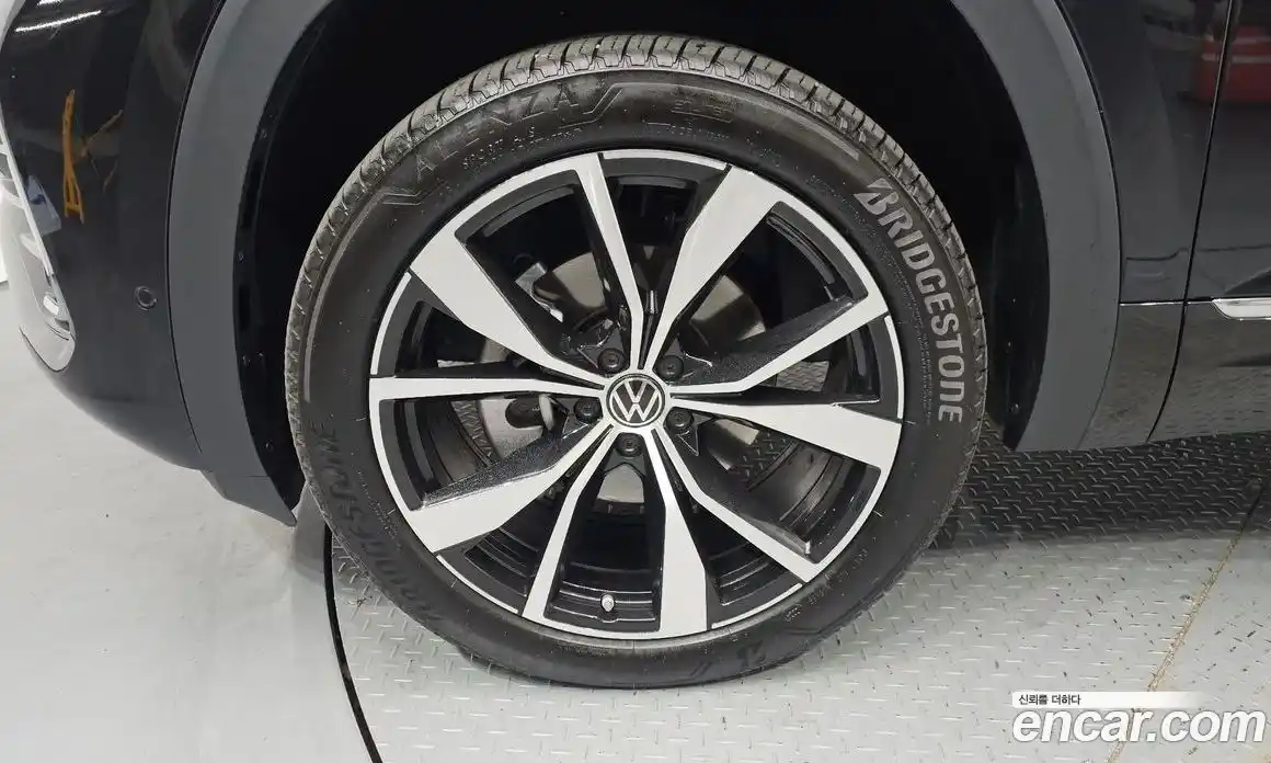 Volkswagen Atlas 2025 2.0 Автомат в Москве № 468000, фото 5