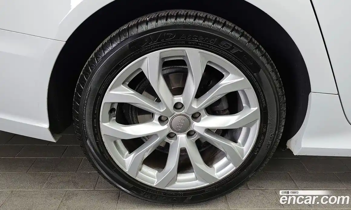 Audi A6 2016 2.0 Автомат в Москве № 469416, фото 5