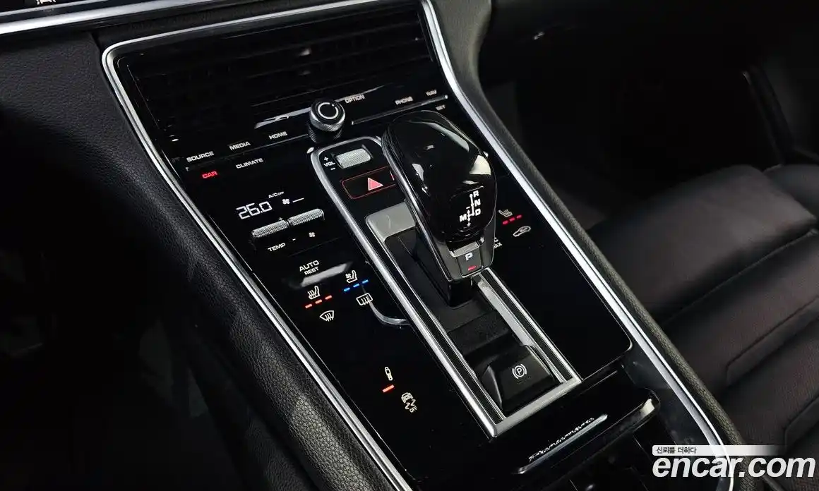 Porsche Panamera 2018 3.0 Автомат в Москве № 470601, фото 9