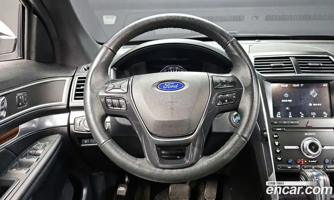 Ford Explorer 2019 2.3 Автомат в Москве № 473689, фото 13