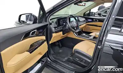 Kia Canival 2023 3.5 Автомат в Москве № 52943, миниатюра 10