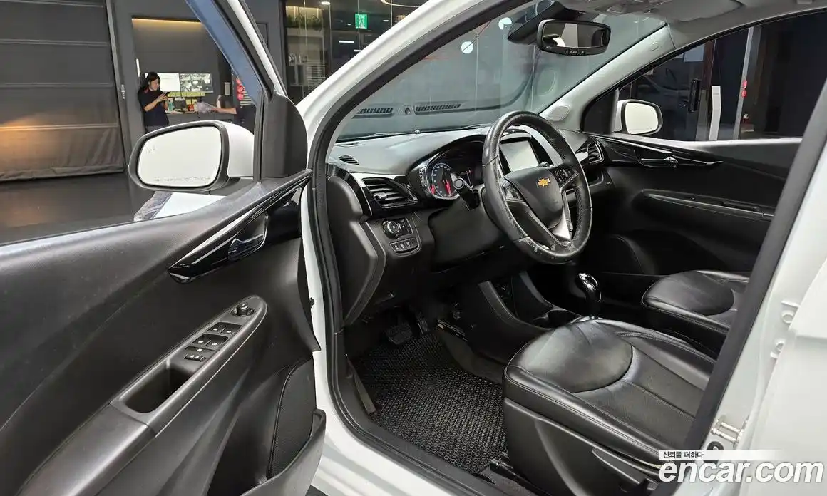 Chevrolet Spark 2016 1.0 Автомат в Москве № 64968, фото 16