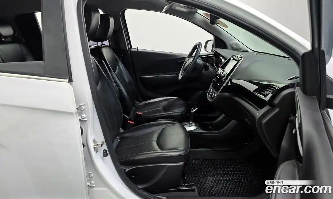 Chevrolet Spark 2016 1.0 Автомат в Москве № 64968, фото 7