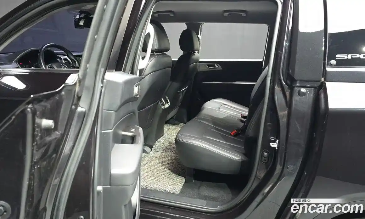 SsangYong Rexton 2018 2.2 Автомат в Москве № 69401, фото 19