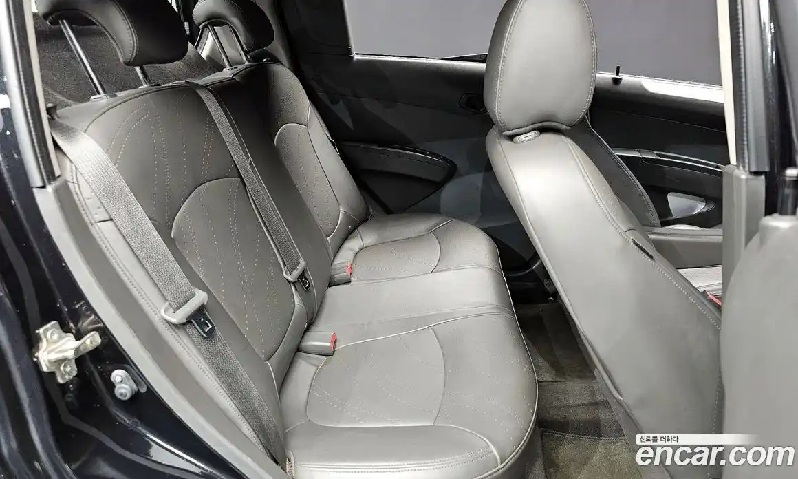 Chevrolet Spark 2013 1.0 Автомат в Москве № 100475, фото 6