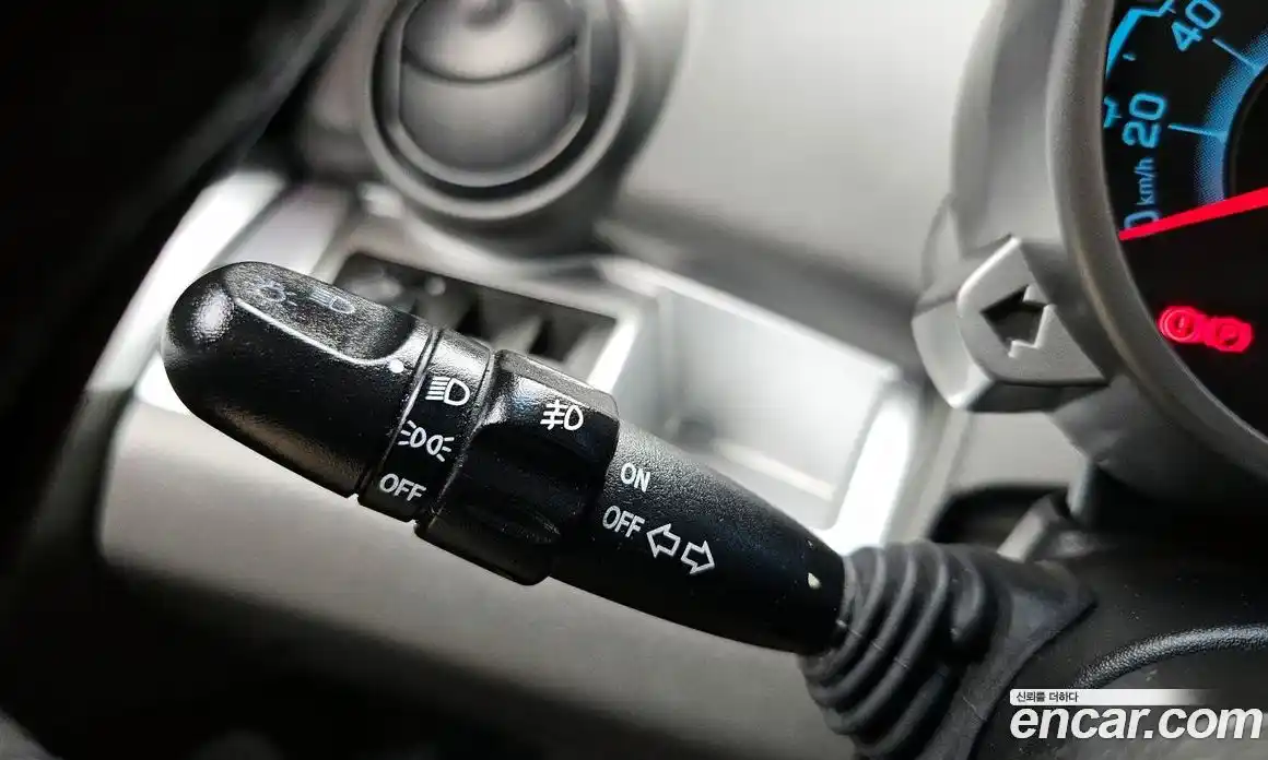 Chevrolet Spark 2013 1.0 Автомат в Москве № 100475, фото 9