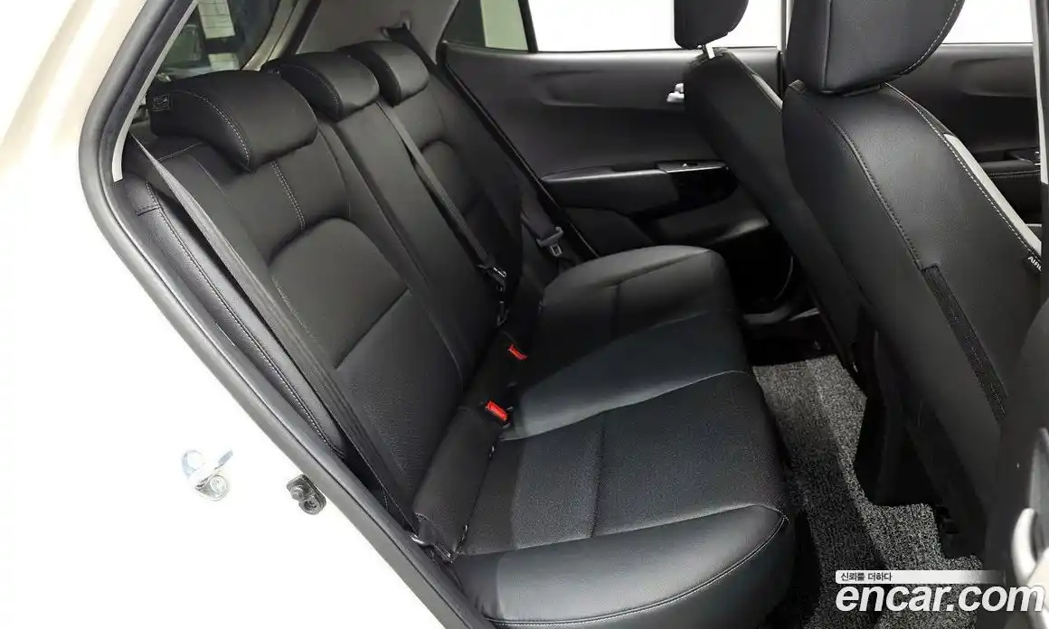 Kia Morning 2023 1.0 Автомат в Москве № 102342, фото 12