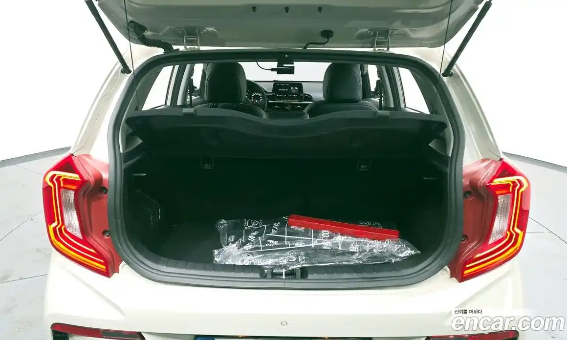 Kia Morning 2023 1.0 Автомат в Москве № 102342, фото 20