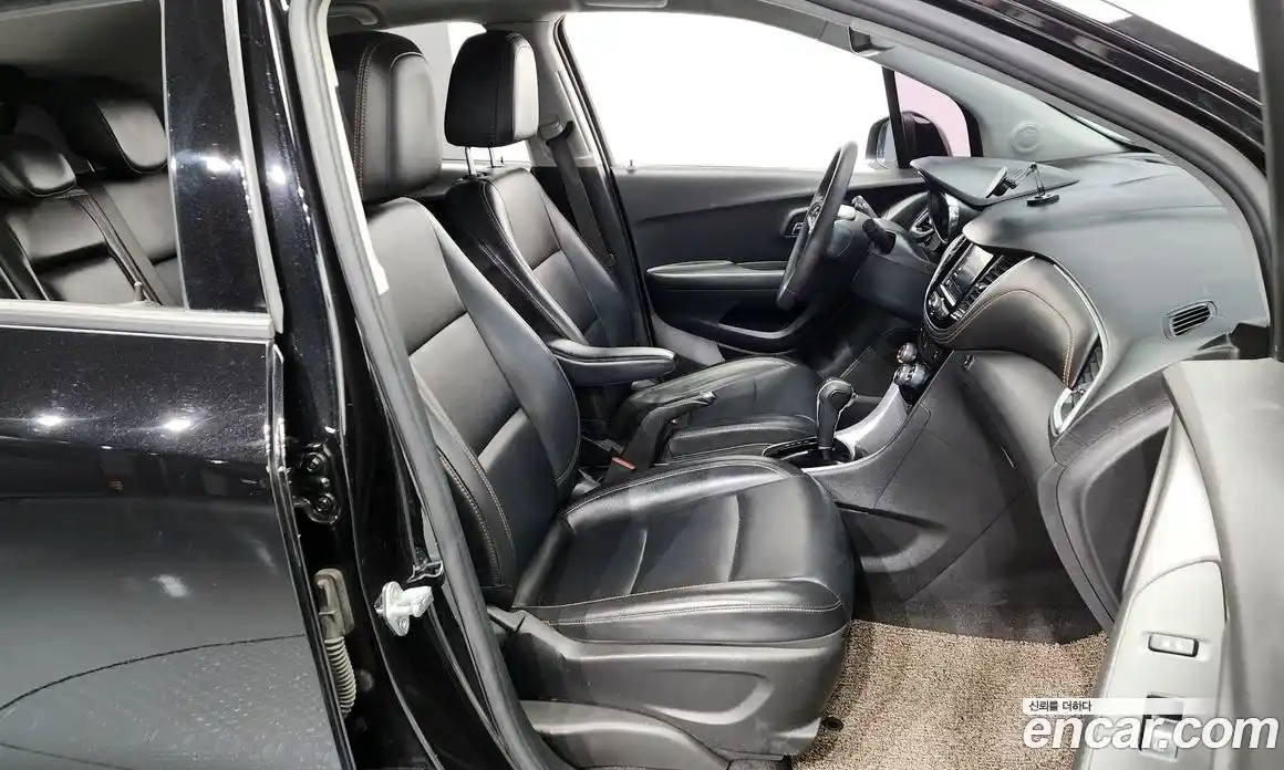 Chevrolet Trax 2021 1.4 Автомат в Москве № 103660, фото 17