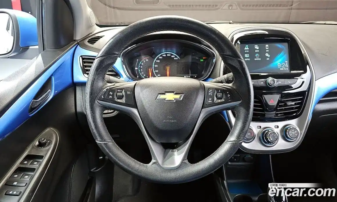 Chevrolet Spark 2016 1.0 Автомат в Москве № 104152, фото 17