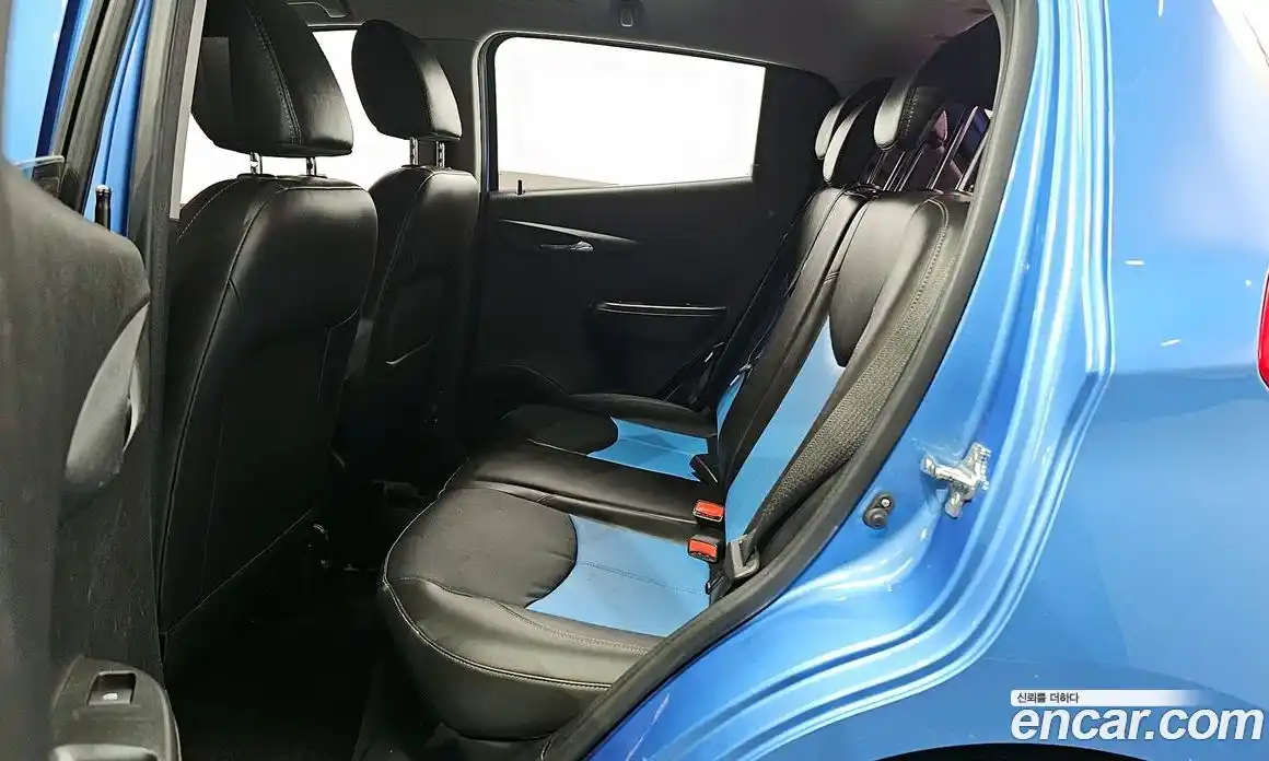 Chevrolet Spark 2016 1.0 Автомат в Москве № 104152, фото 8