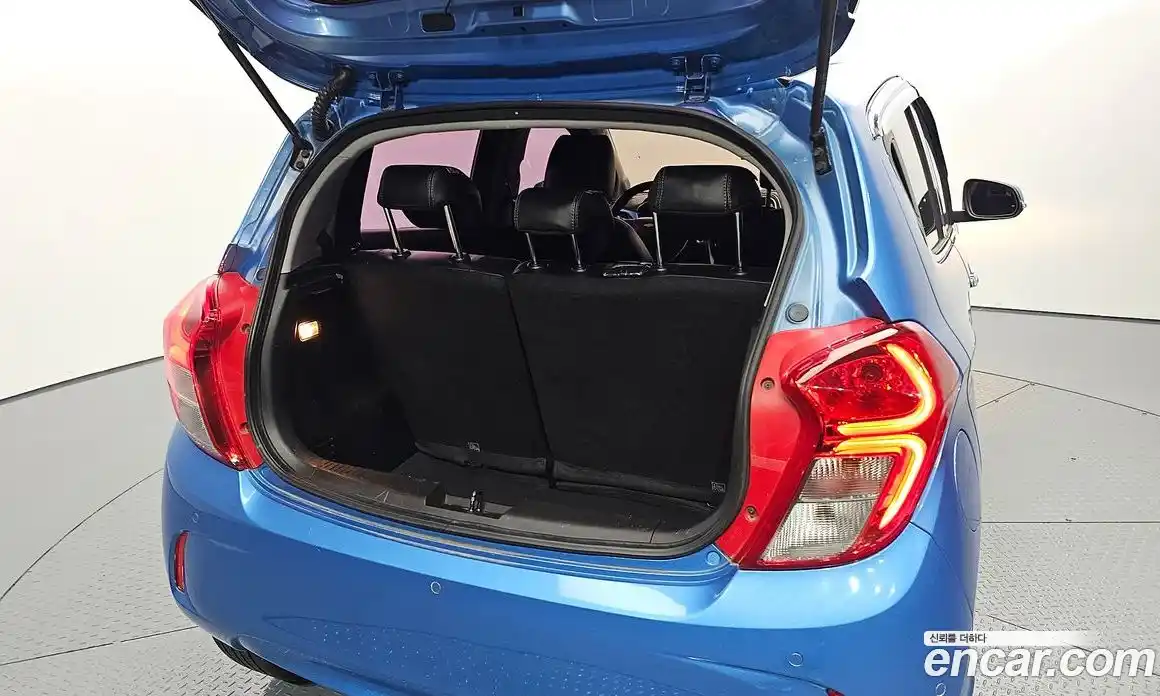 Chevrolet Spark 2016 1.0 Автомат в Москве № 104152, фото 9