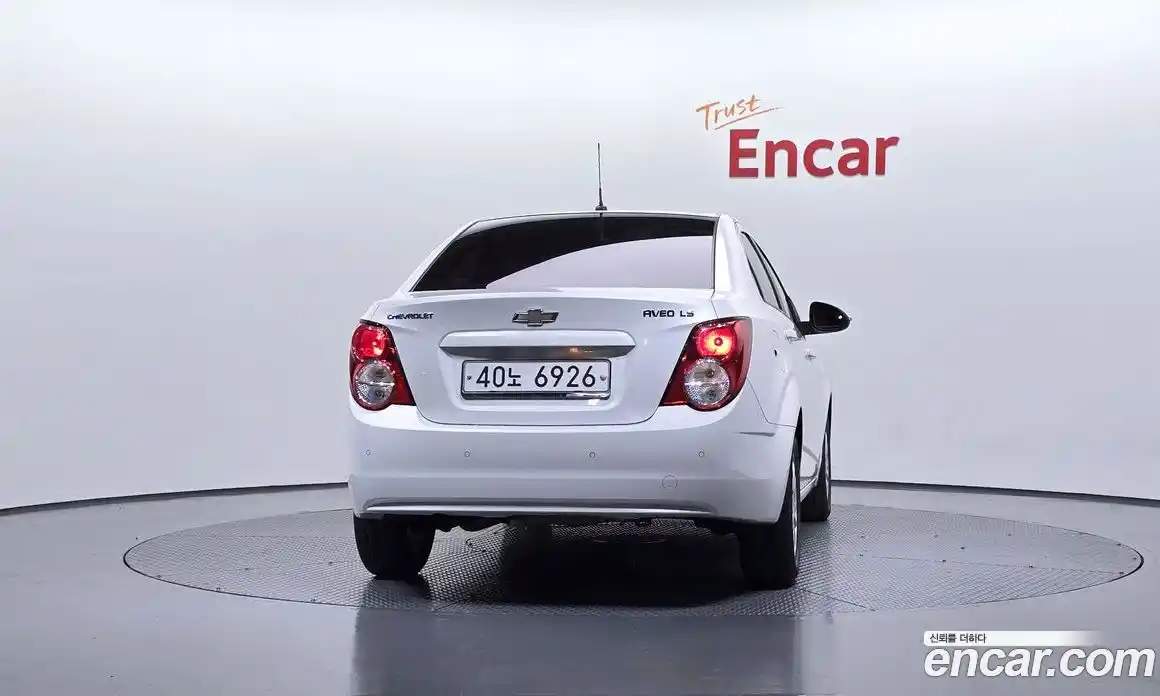 Chevrolet Aveo 2014 1.6 Автомат в Москве № 104817, фото 11