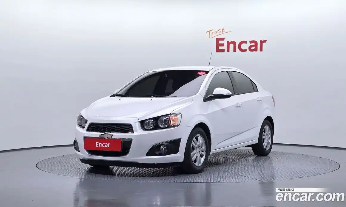 Chevrolet Aveo 2014 1.6 Автомат в Москве № 104817, фото 13