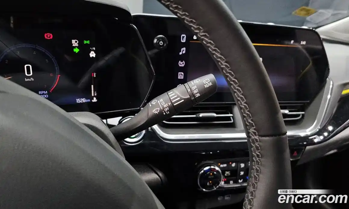 Chevrolet Trax 2024 1.2 Автомат в Москве № 105278, фото 18