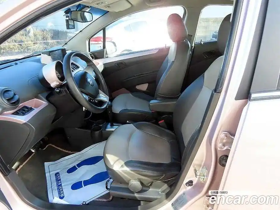 Chevrolet Spark 2012 1.0 Автомат в Москве № 105844, фото 5